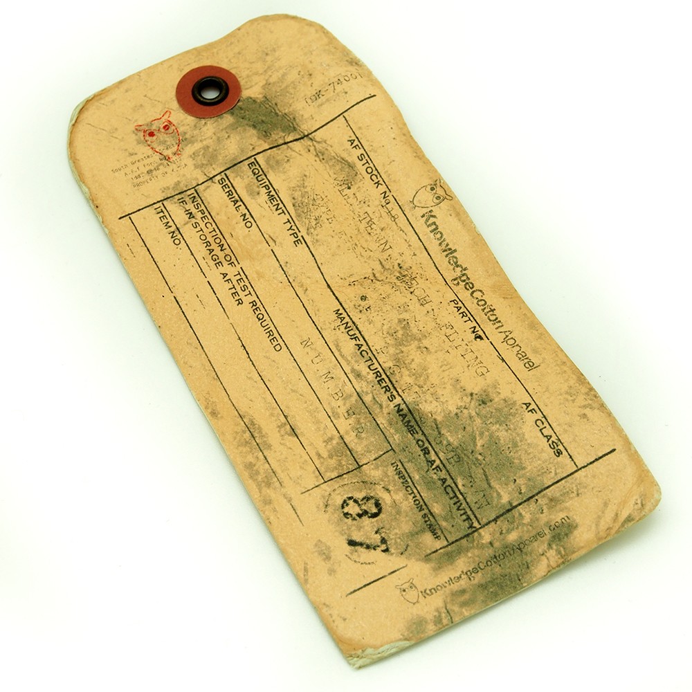 根據(jù)服裝吊牌如何買服裝？